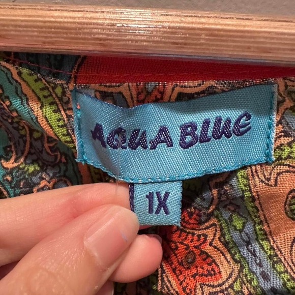 NWT Aqua Blue Lightweight Tunic Top Size 1X Cotton - Picture 3 of 8